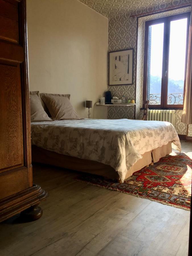 Aux Berges Du Coubisou Bed & Breakfast Dış mekan fotoğraf
