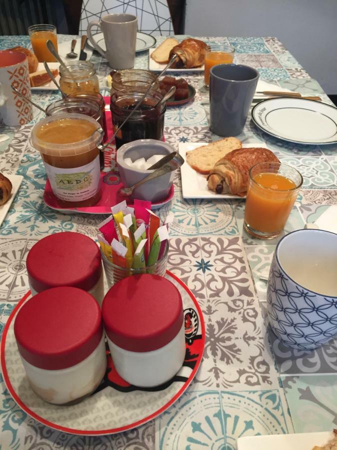 Aux Berges Du Coubisou Bed & Breakfast Dış mekan fotoğraf