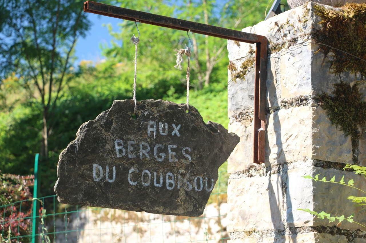 Aux Berges Du Coubisou Bed & Breakfast Dış mekan fotoğraf